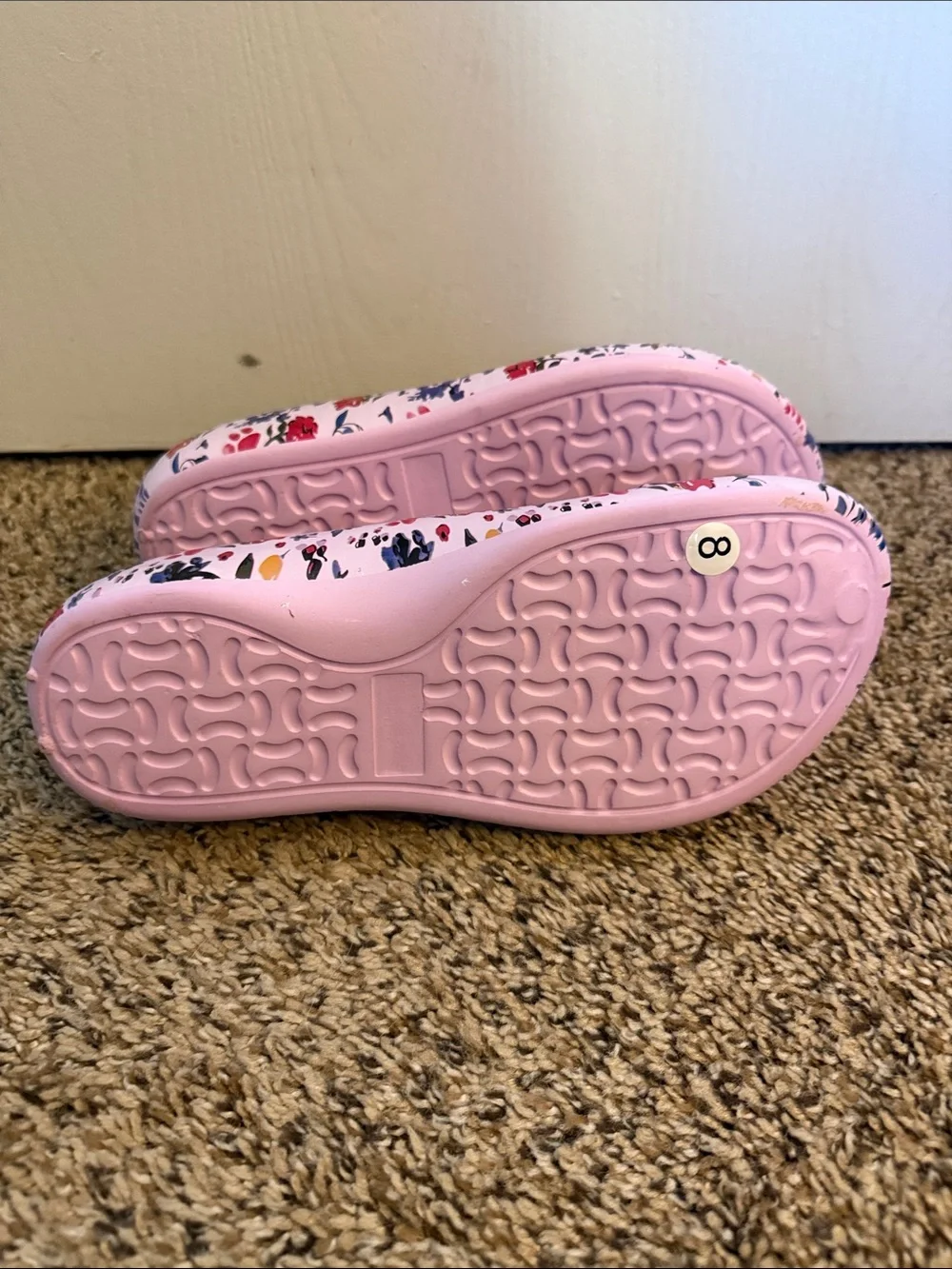 Women’s Pink Floral Paw Slip-On Sandals - Picture 2 of 5